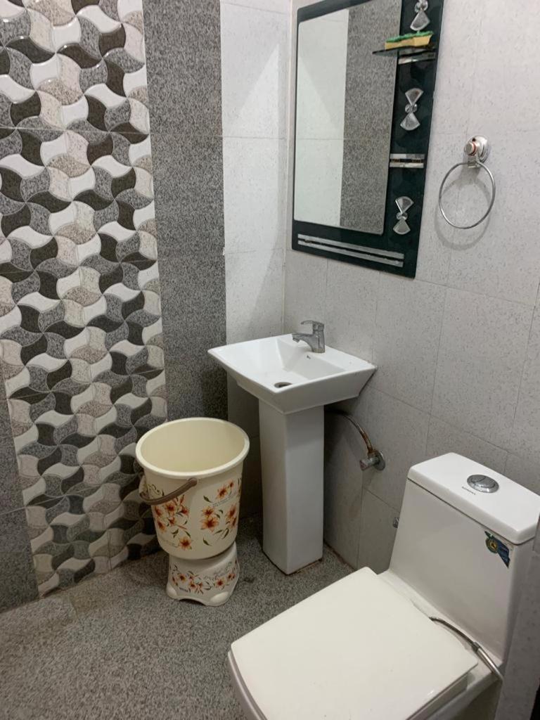 $4 Home Stay Amritsar Dış mekan fotoğraf
