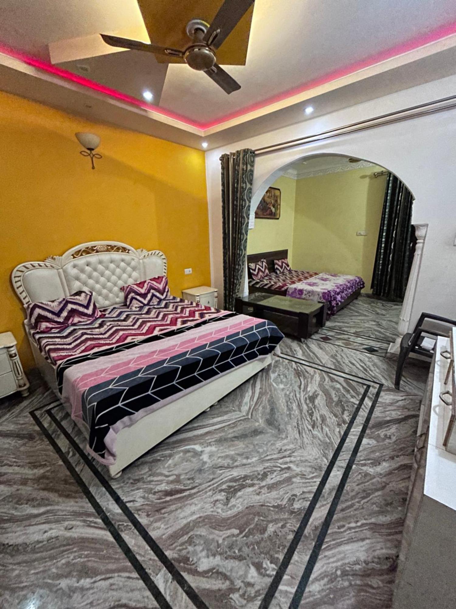 $4 Home Stay Amritsar Dış mekan fotoğraf